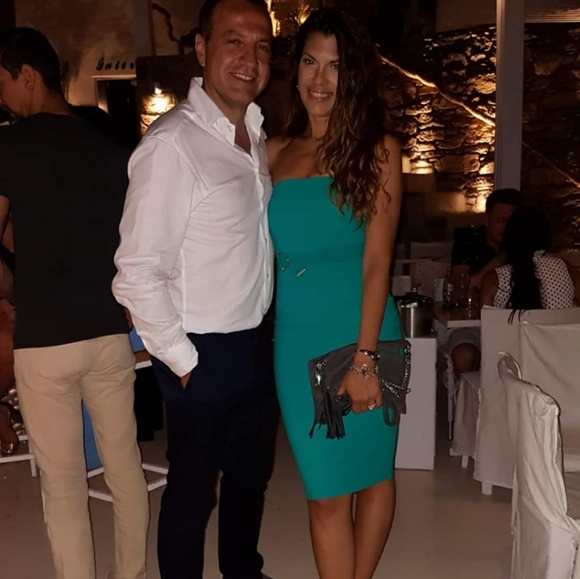 Meet your Posher, Cindy - Picture 1 of 2